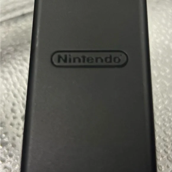 Nintendo Switch Console HAC-001 w/ Joy Con + Dock + AC +HDMI. Plus Micro SD card - Picture 6 of 7